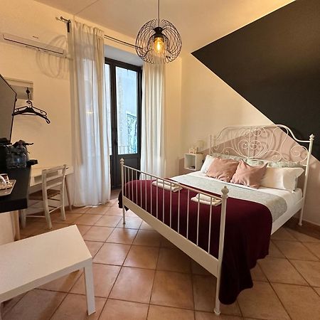Palazzo Curro Hotel Catánia Buitenkant foto