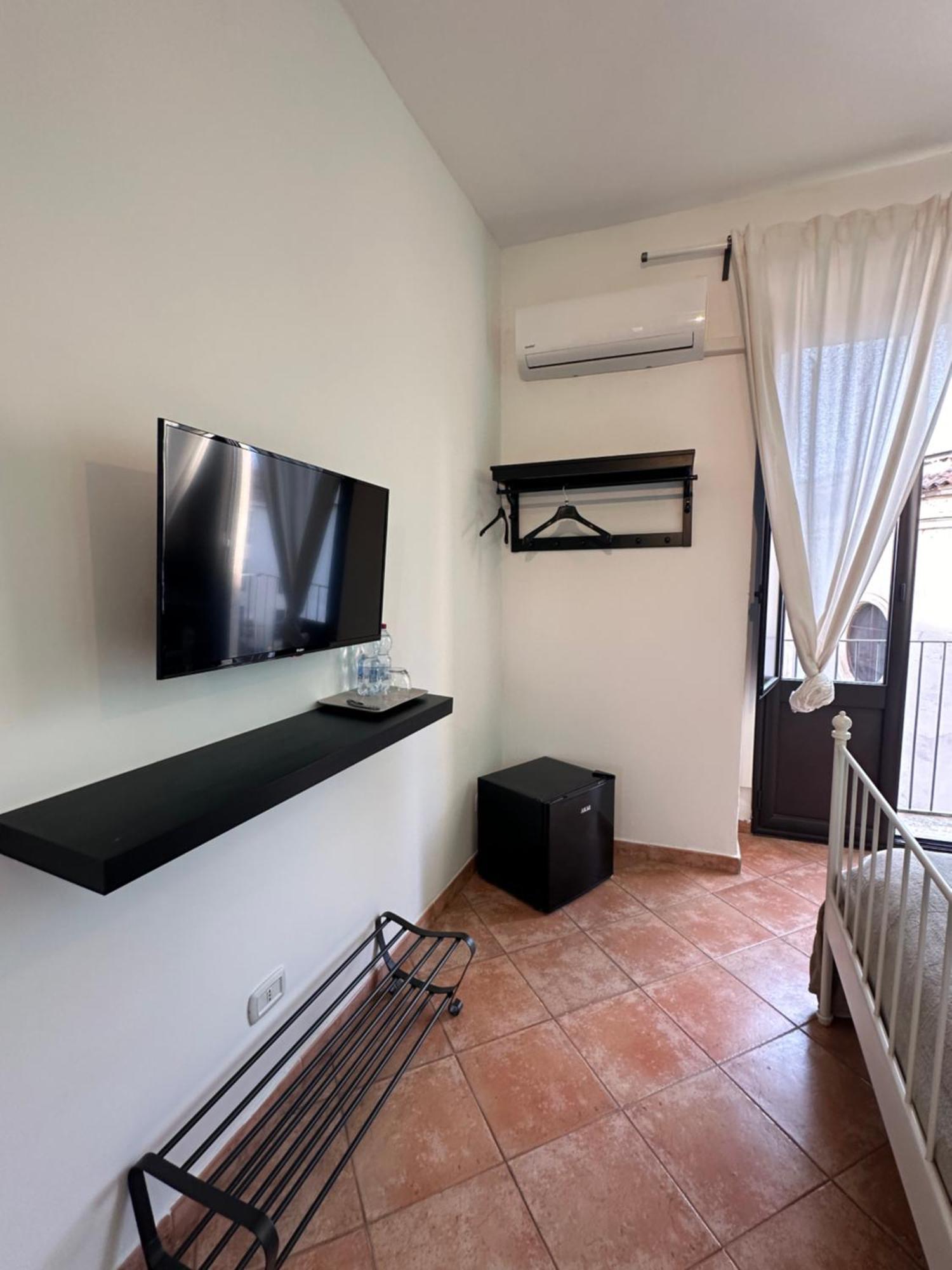 Palazzo Curro Hotel Catánia Buitenkant foto